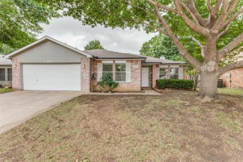 4277 Estes Park Circle Haltom City TX 76137