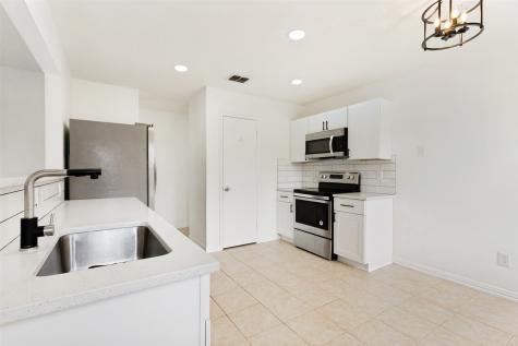 4277 Estes Park Circle Haltom City TX 76137
