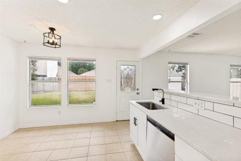 4277 Estes Park Circle Haltom City TX 76137
