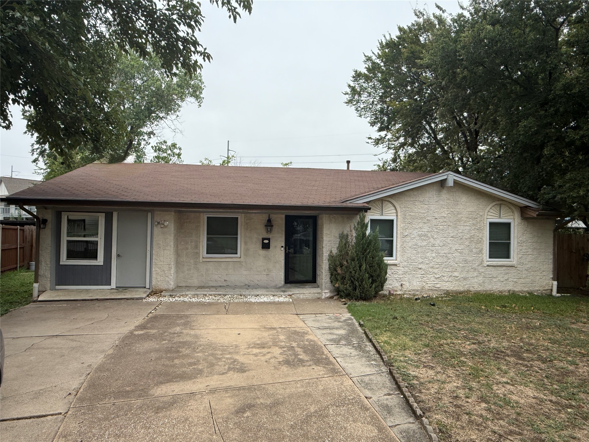 405 Sweetbriar Drive Lewisville TX 75067
