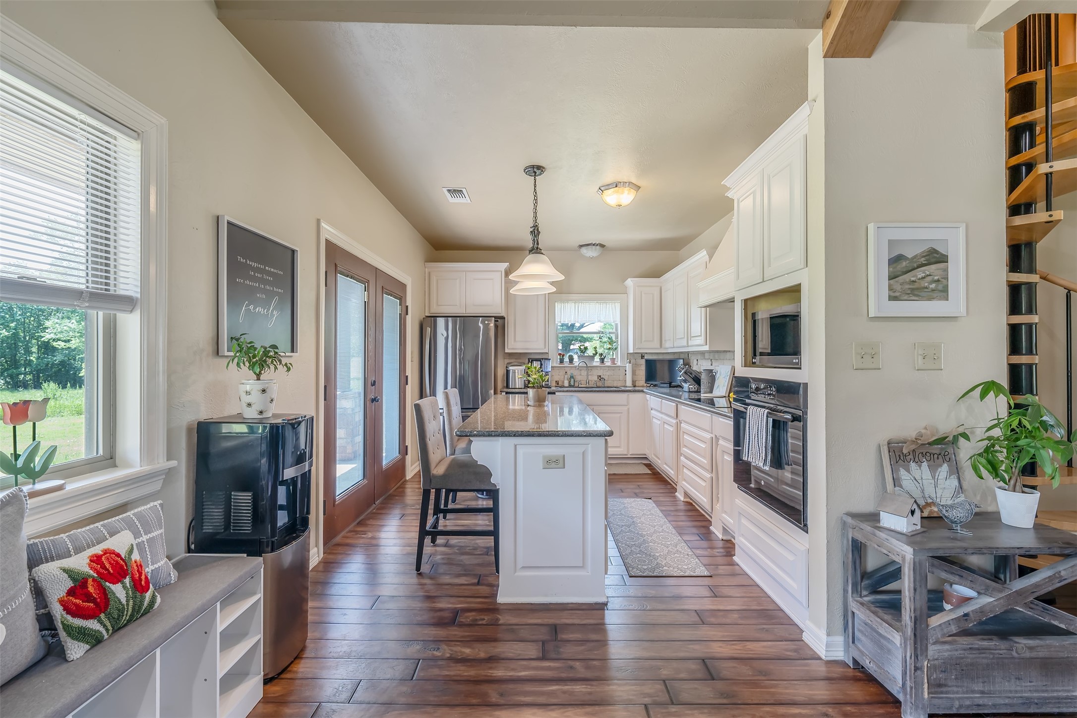 13043 W County Road 4182 Henderson TX 75654