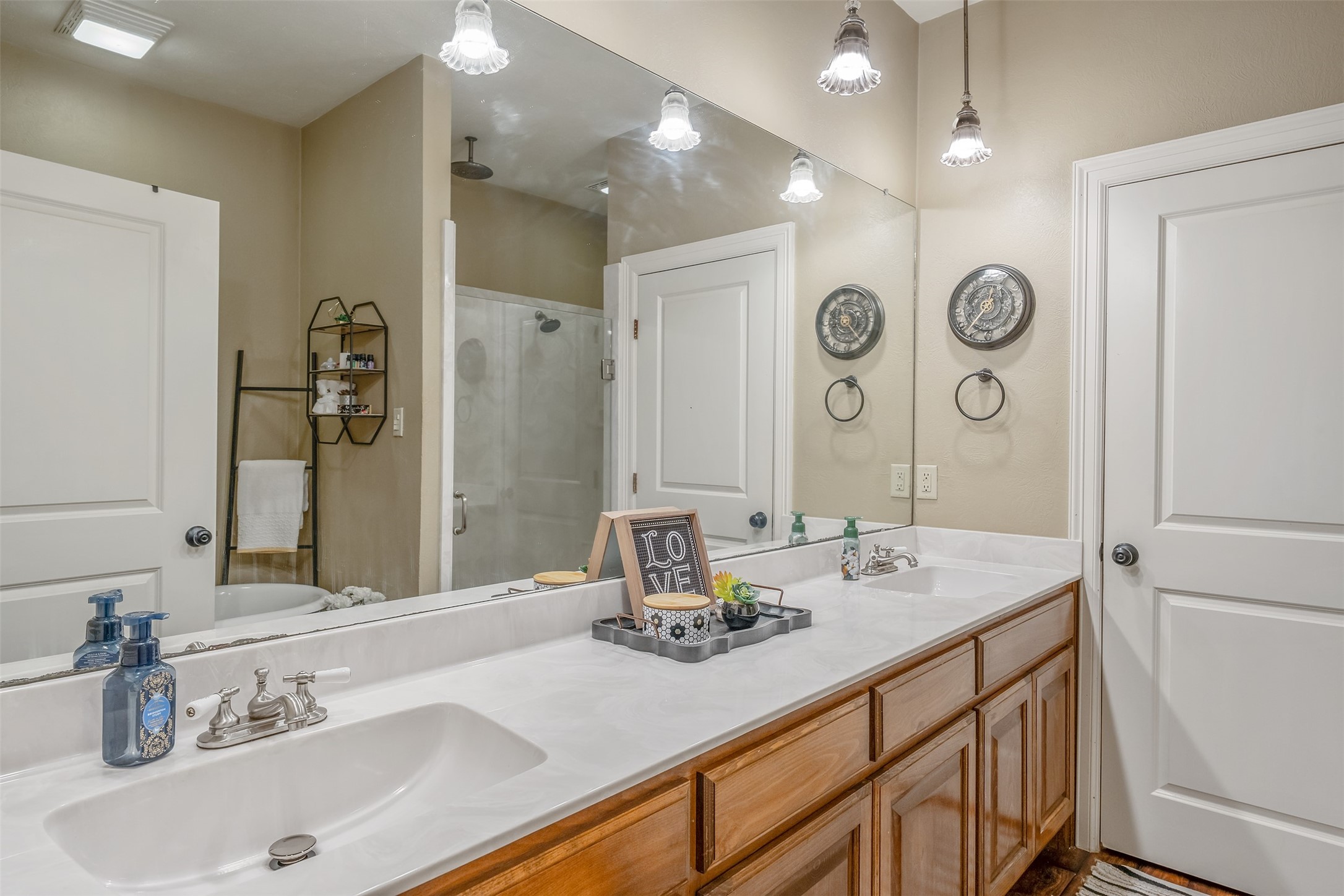 13043 W County Road 4182 Henderson TX 75654