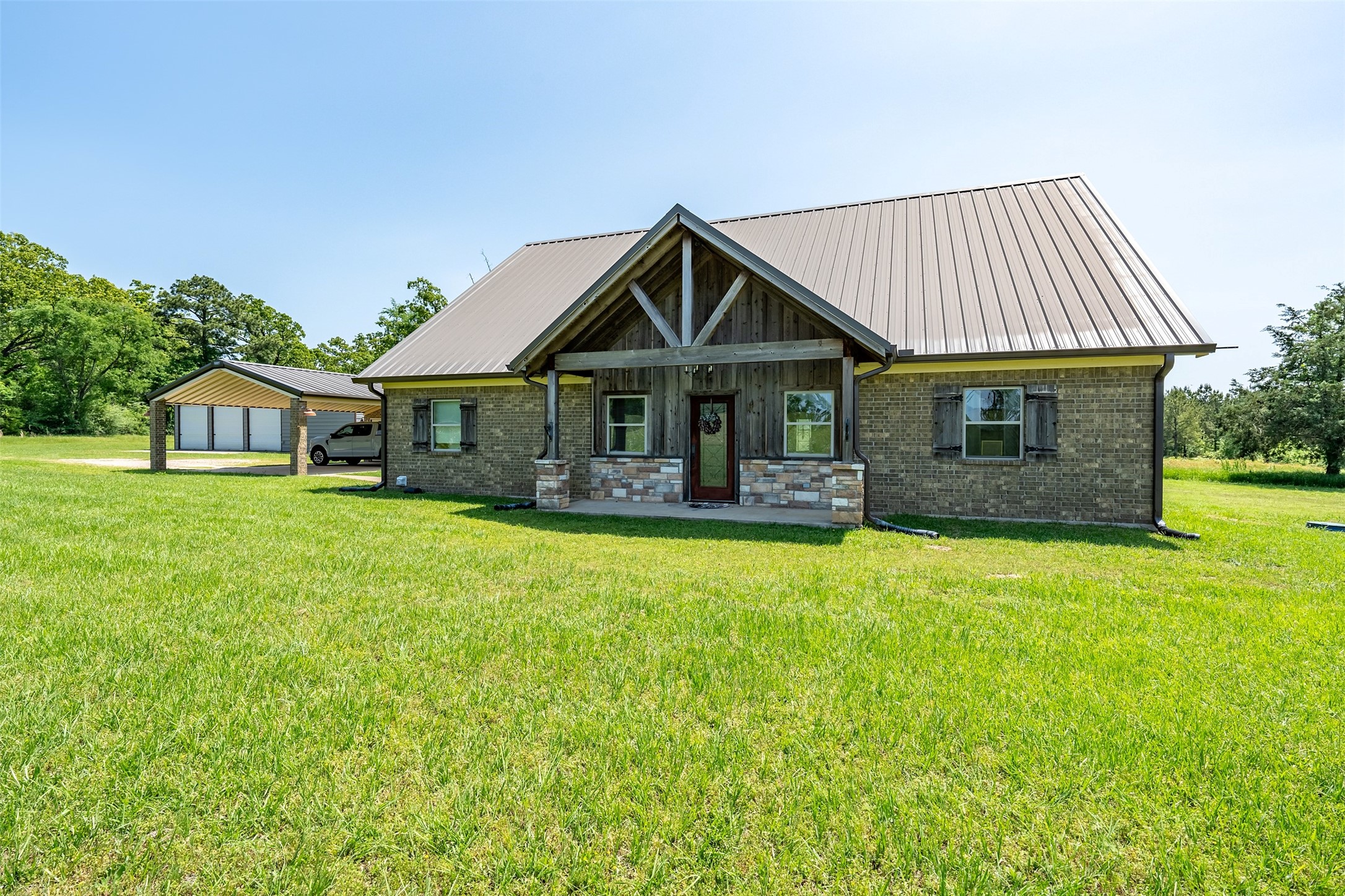 13043 W County Road 4182 Henderson TX 75654