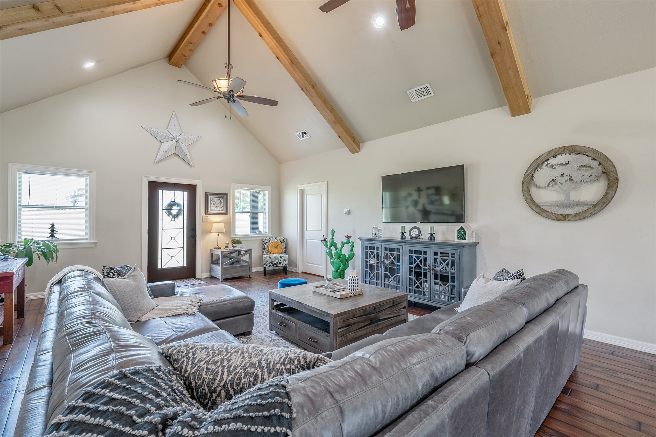 13043 W County Road 4182 Henderson TX 75654