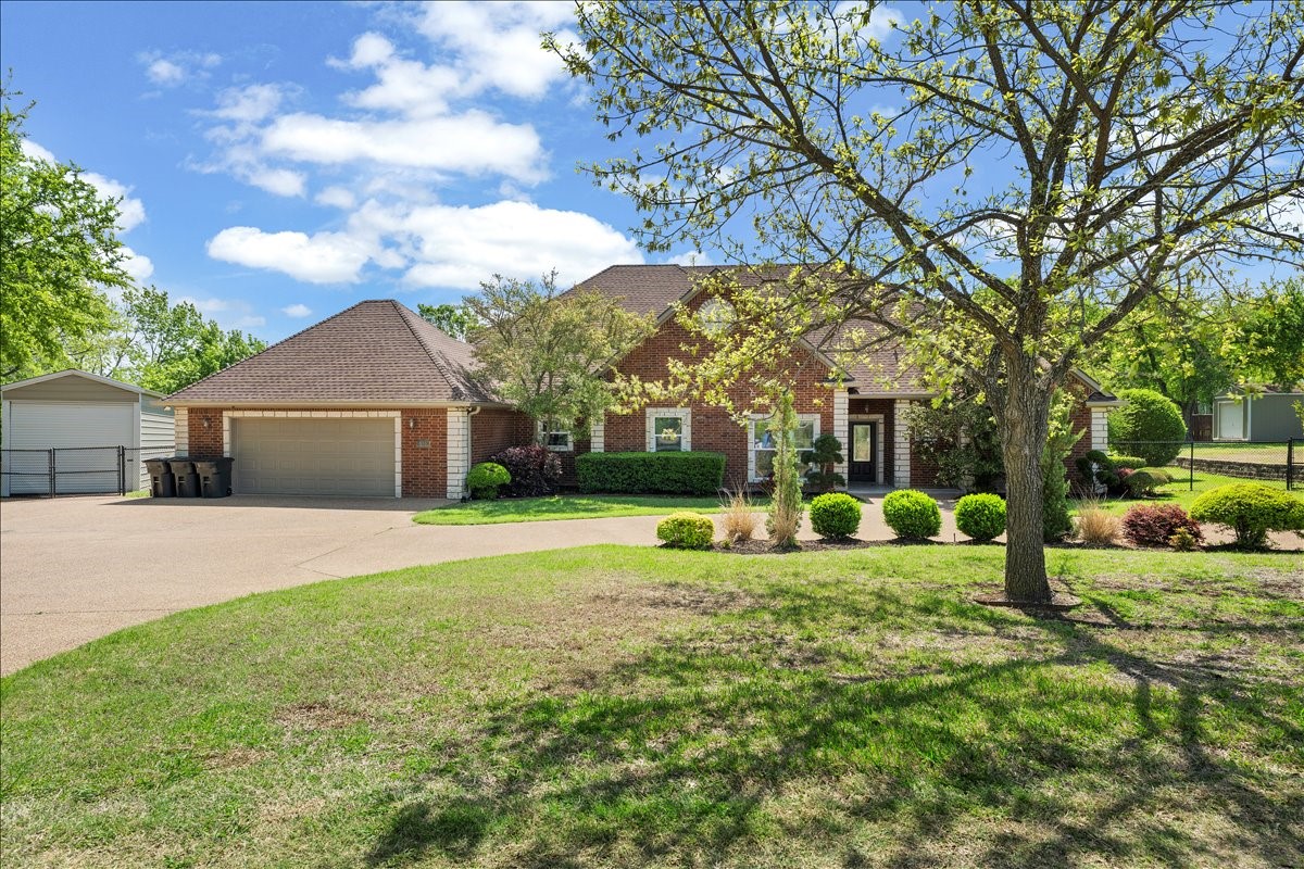 505 NW County Road 0011 Corsicana TX 75110
