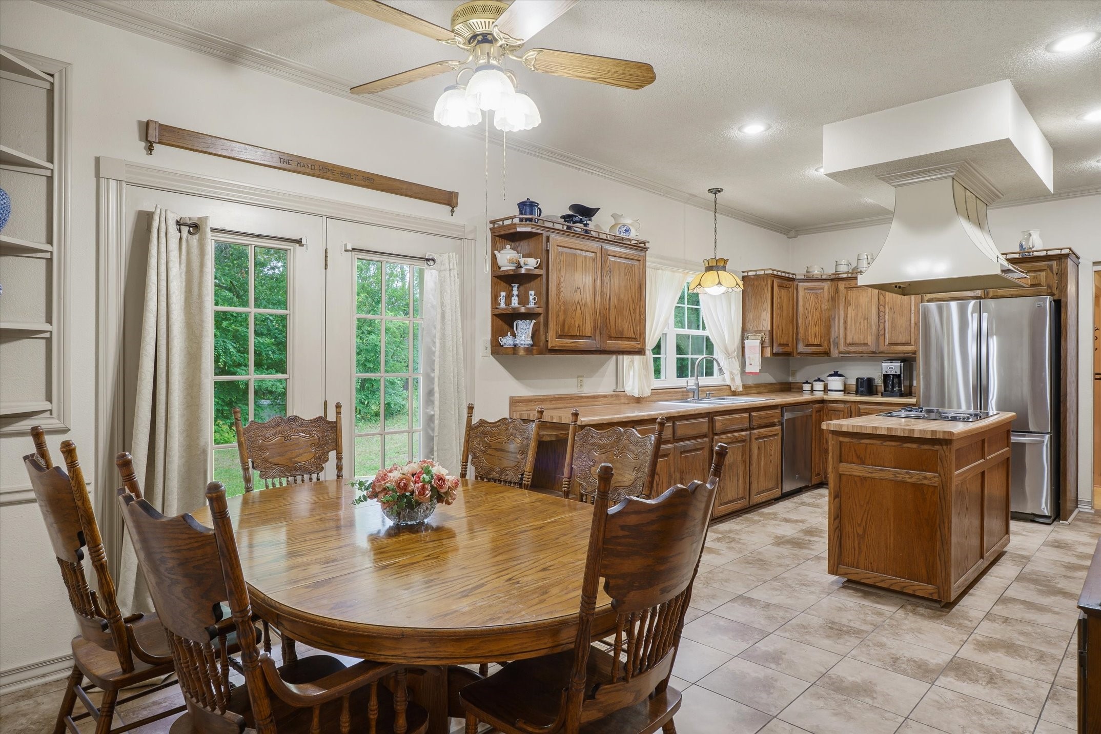 1434 Vz County Road 4519 Van TX 75790