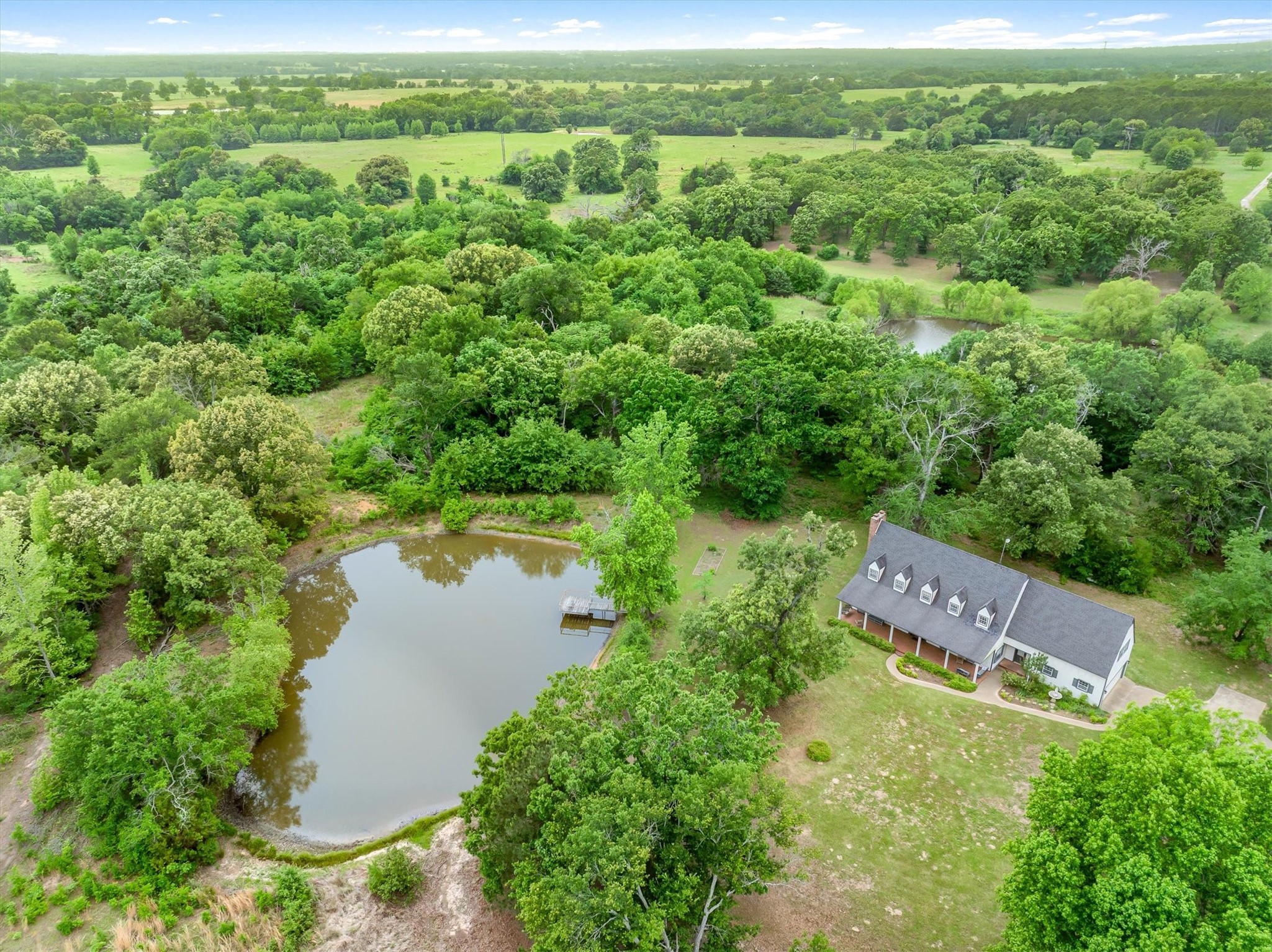 1434 Vz County Road 4519 Van TX 75790
