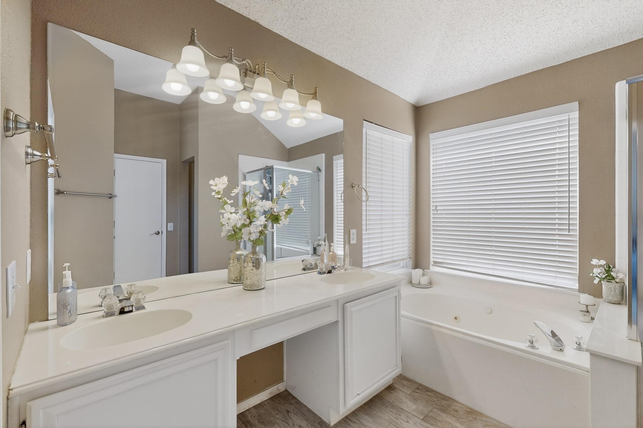 734 River Oak Way Lake Dallas TX 75065