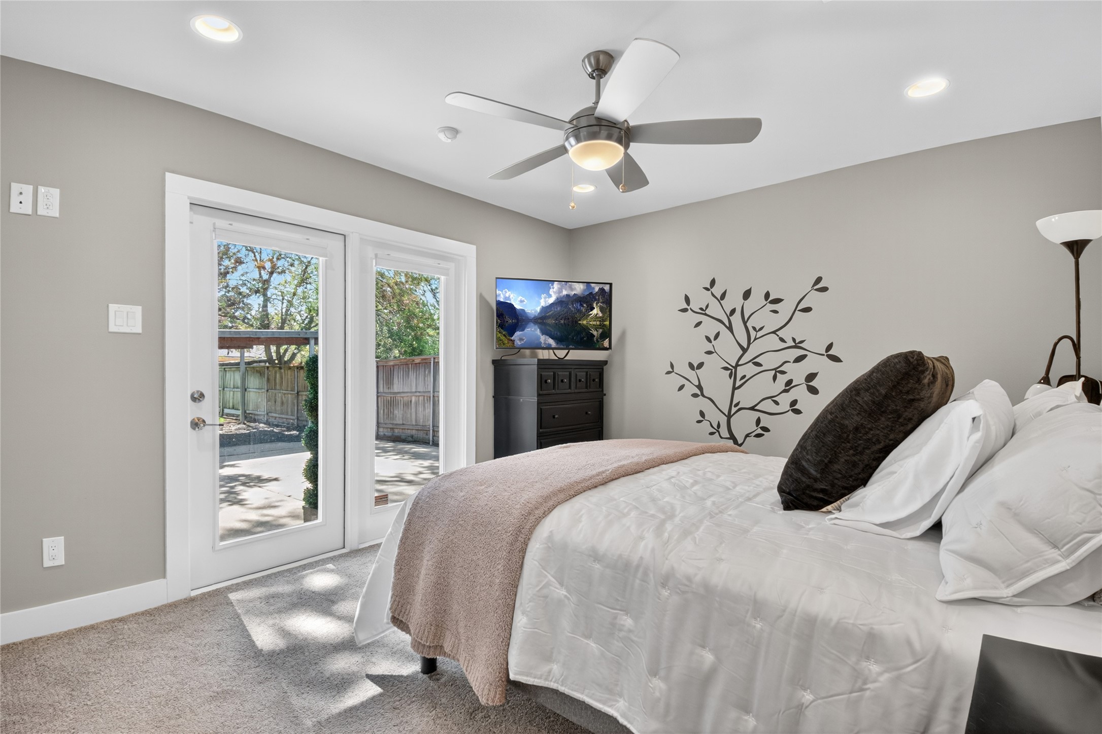 6842 Arboreal Drive Dallas TX 75231