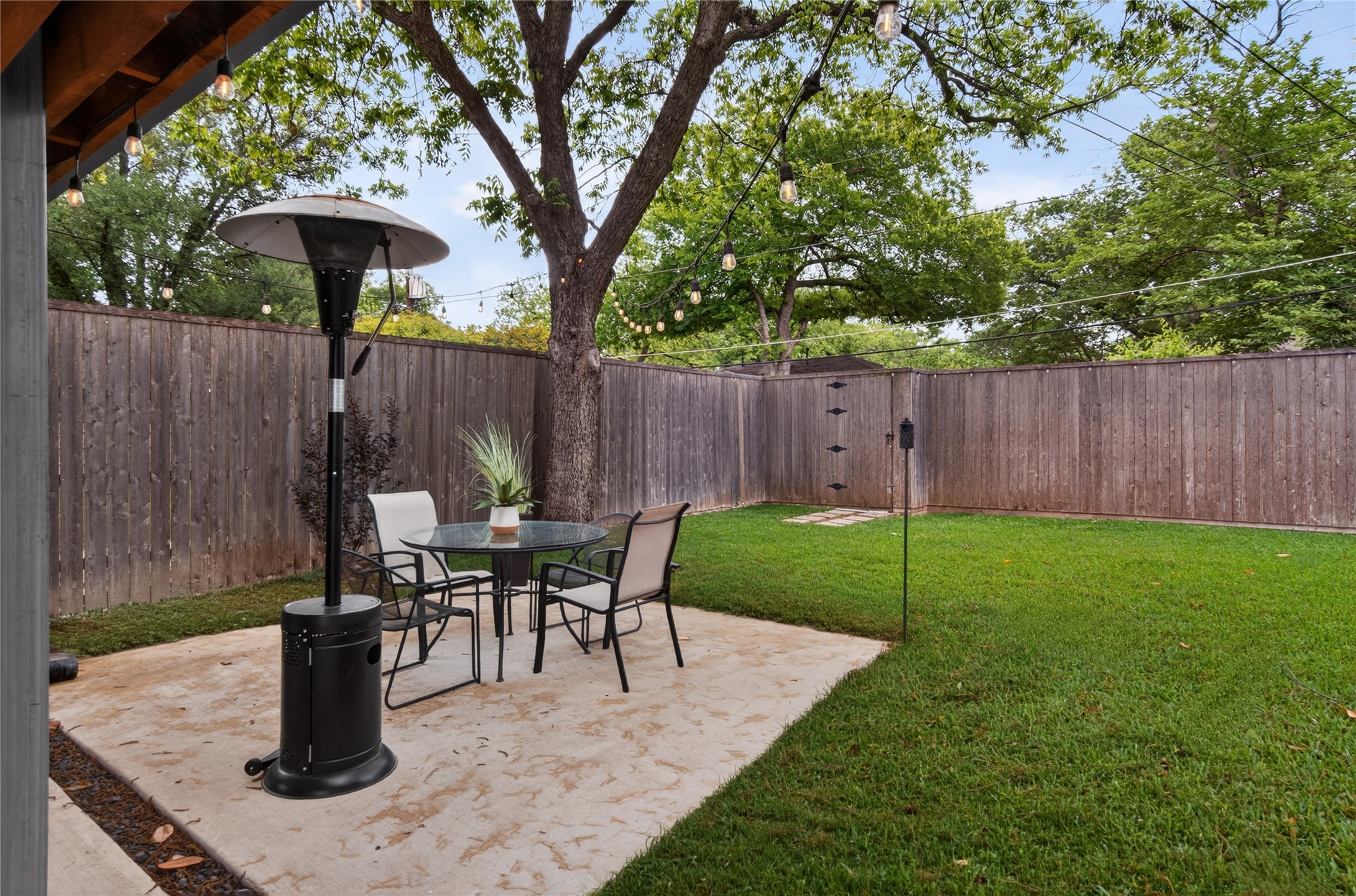 6842 Arboreal Drive Dallas TX 75231