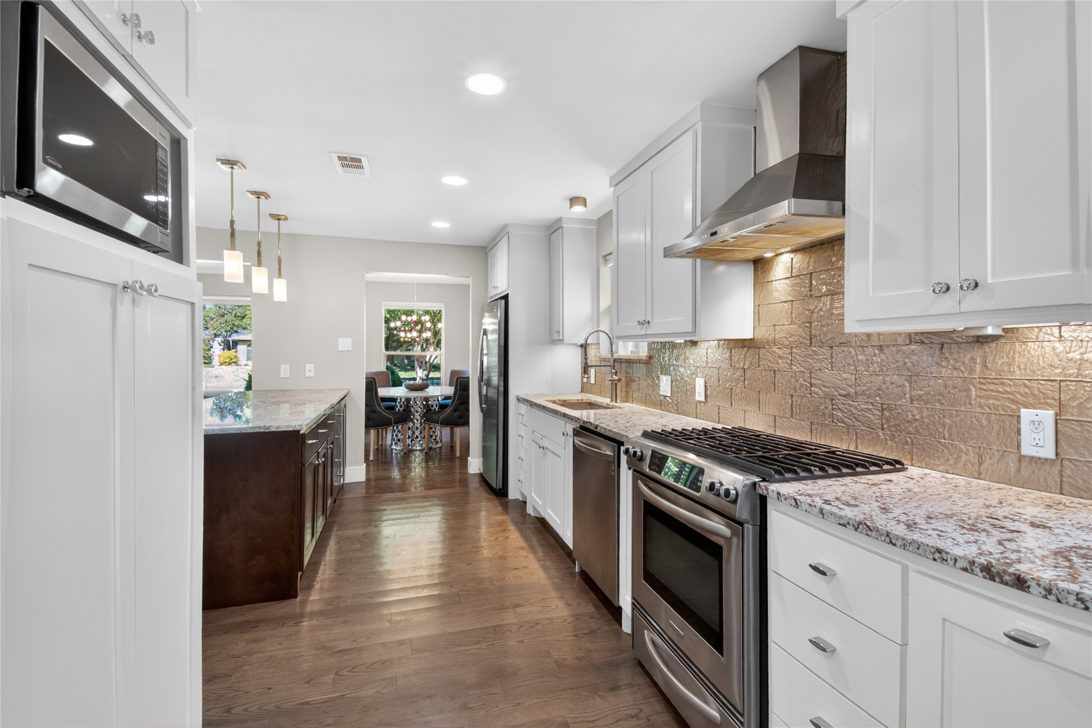 6842 Arboreal Drive Dallas TX 75231