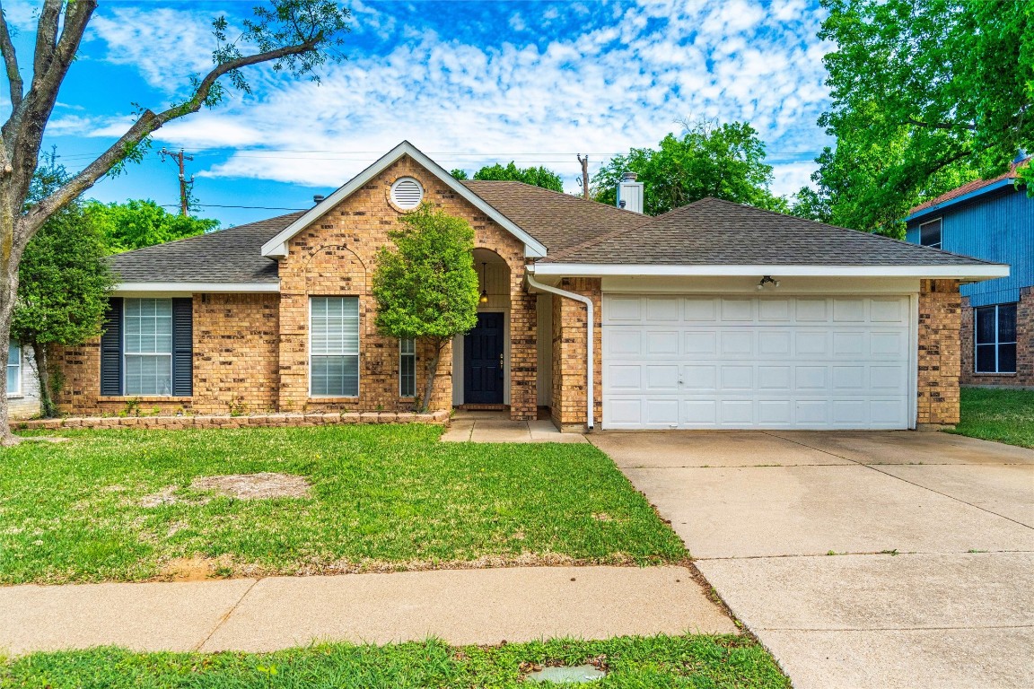 7103 Hawaii Lane Arlington TX 76016