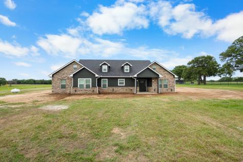 1446 Faulkner Road Sunset TX 76270