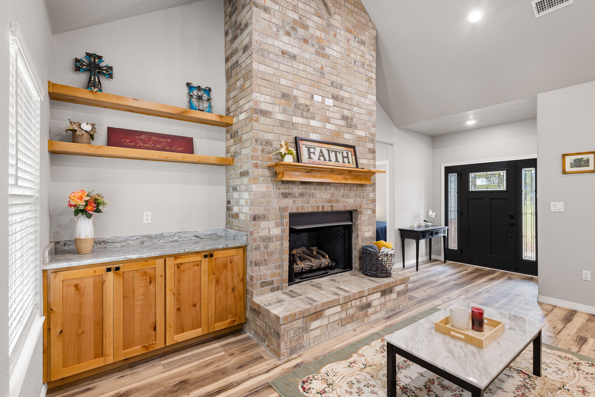 1446 Faulkner Road Sunset TX 76270