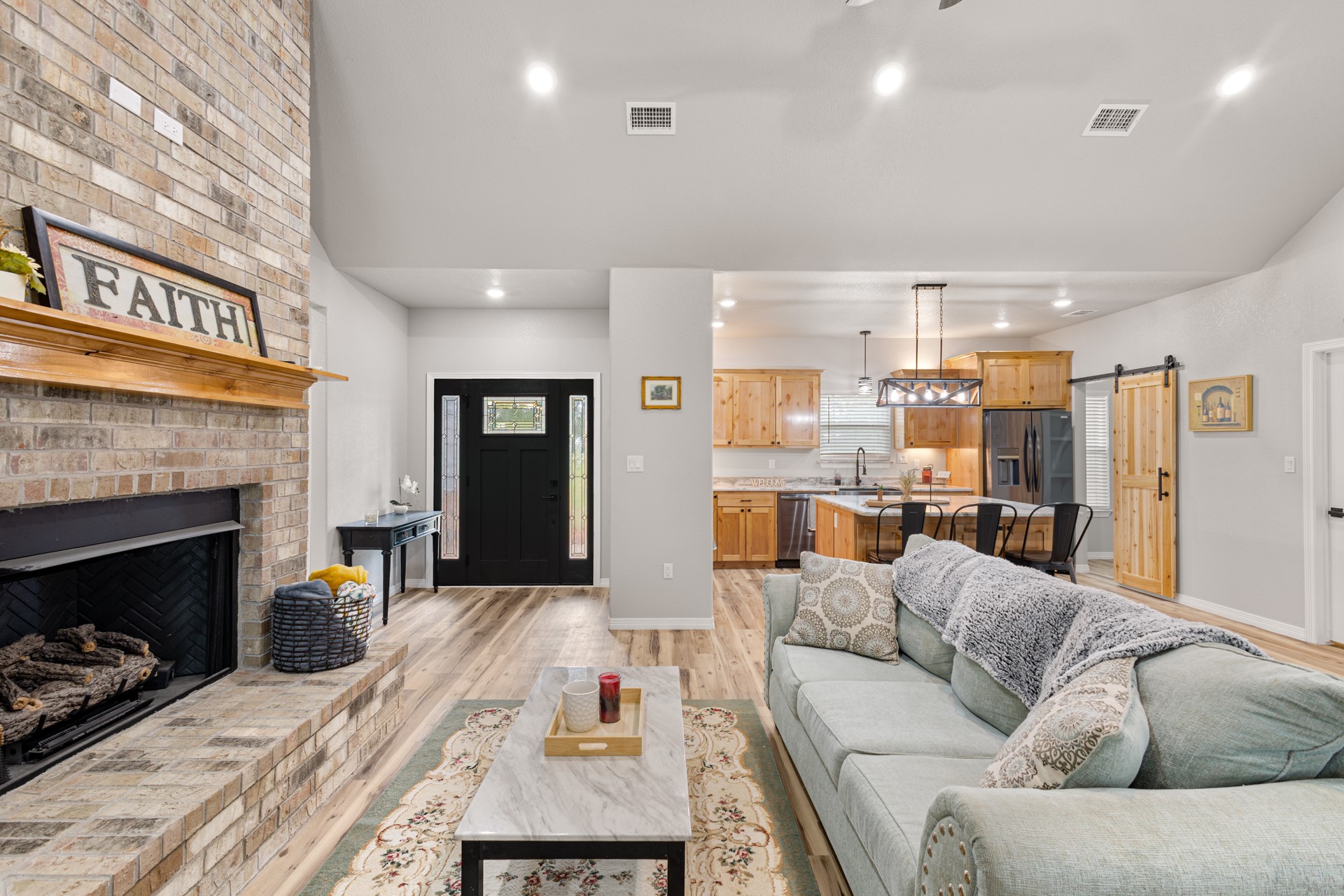 1446 Faulkner Road Sunset TX 76270