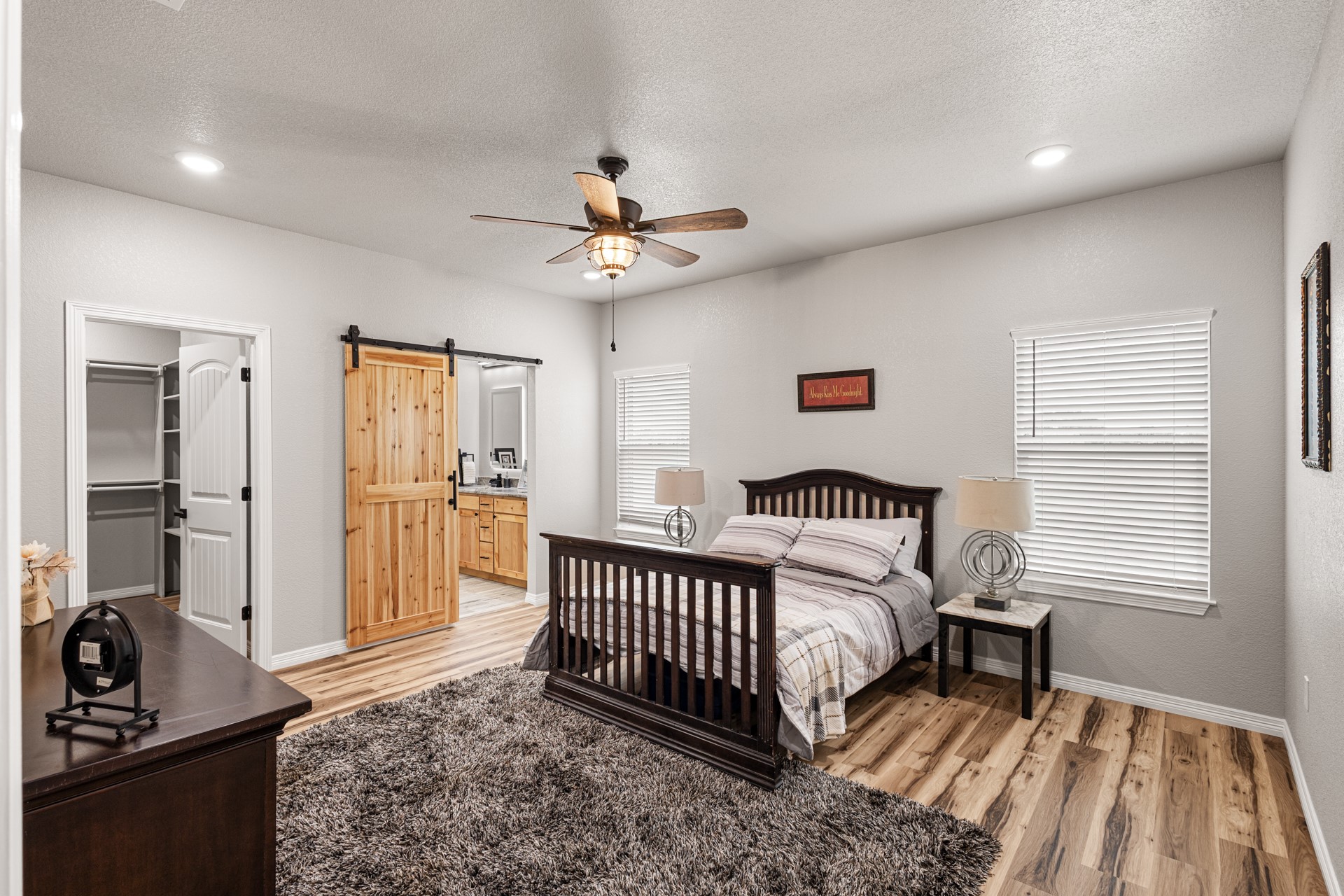 1446 Faulkner Road Sunset TX 76270