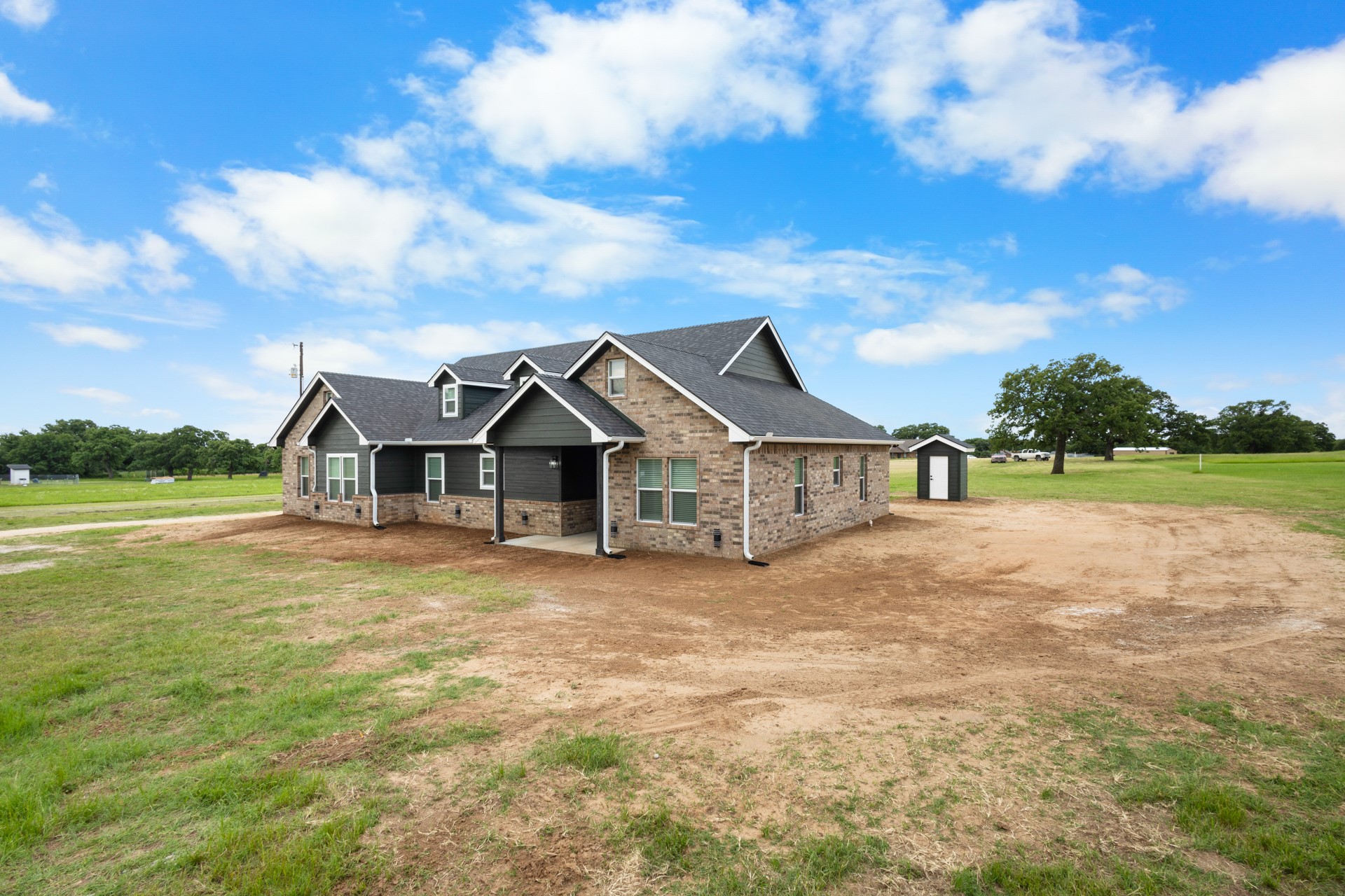 1446 Faulkner Road Sunset TX 76270