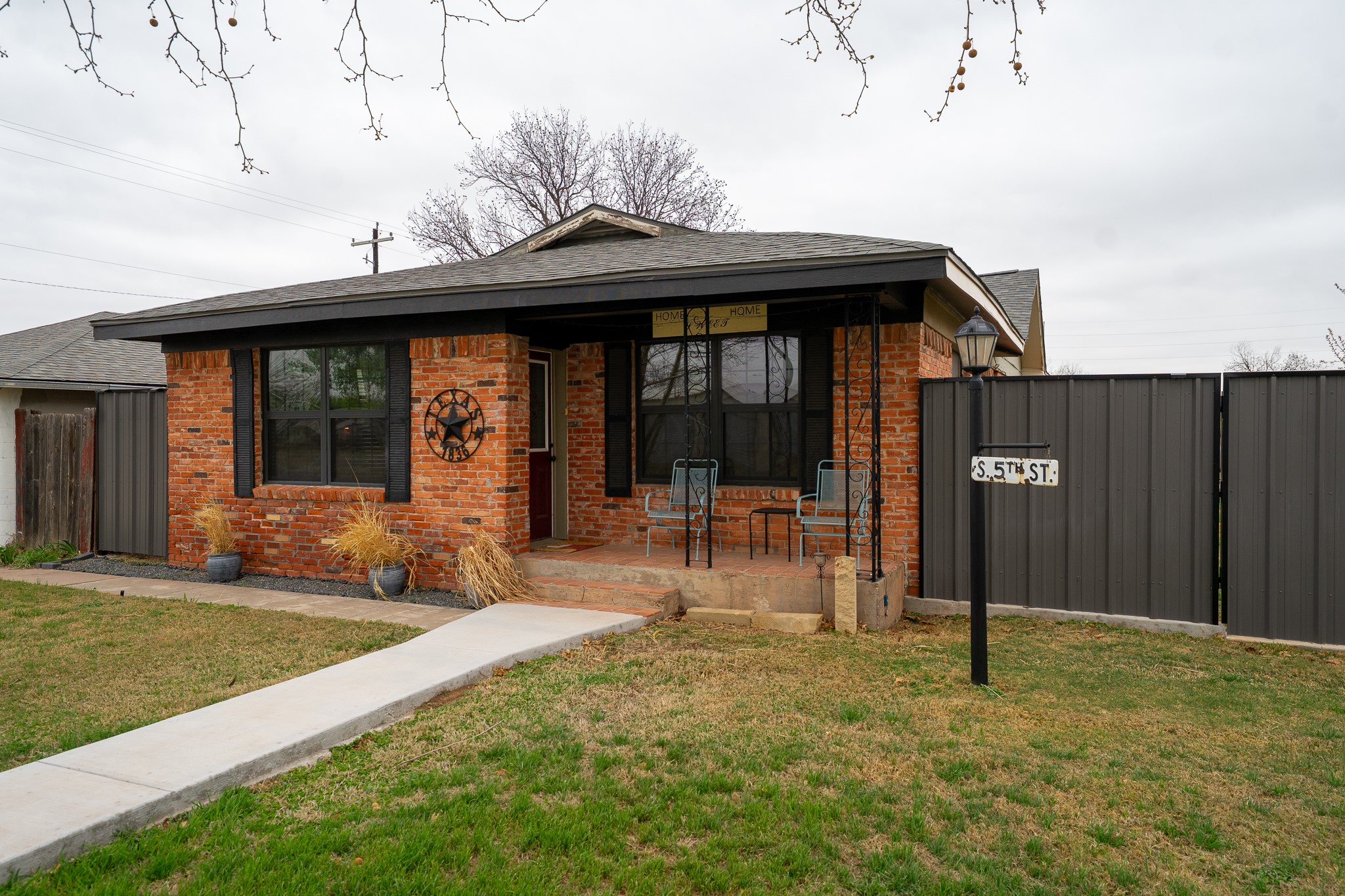 455 5th Hawley TX 79525