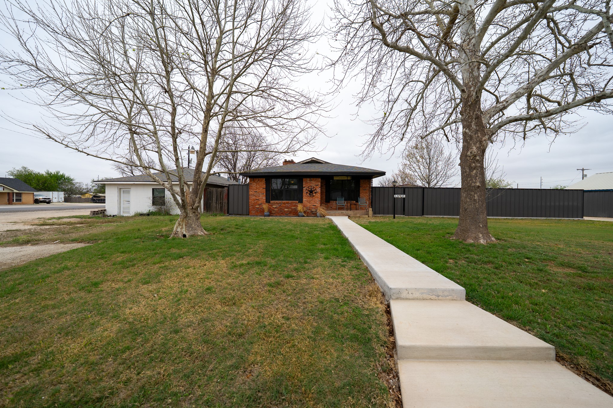 455 5th Hawley TX 79525