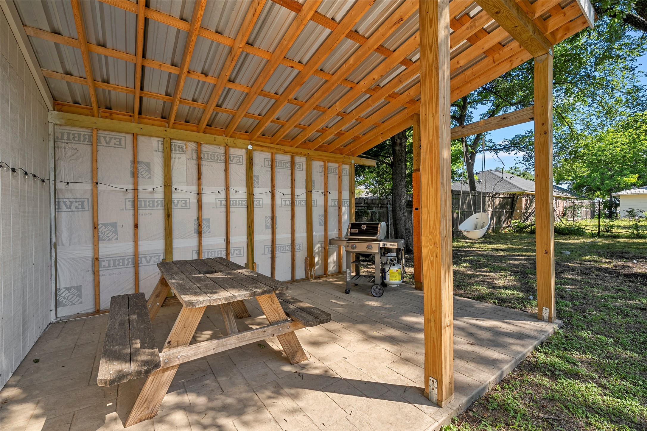 2816 S 3rd Street Waco TX 76706