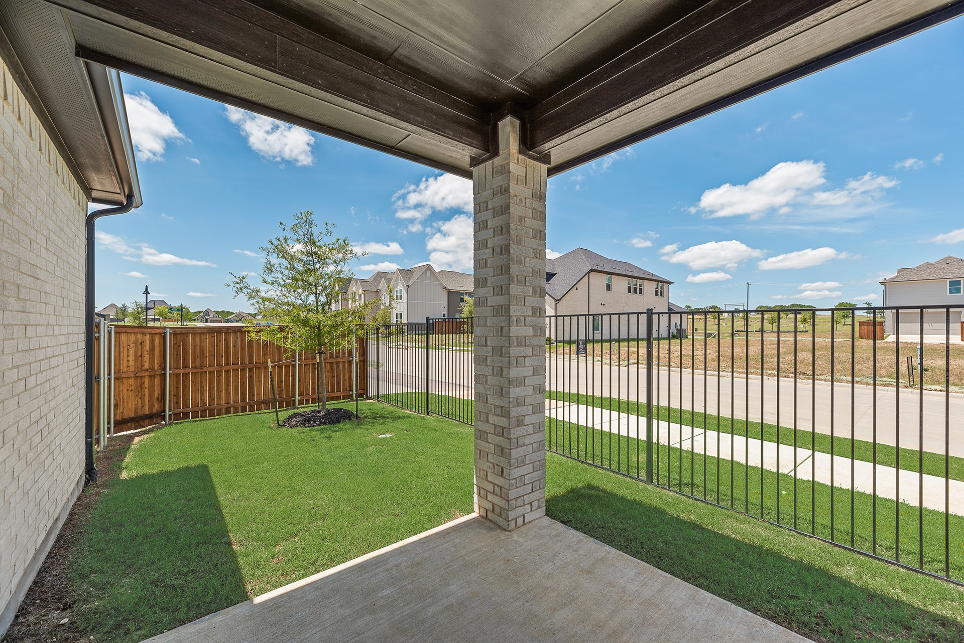 1532 Sandhill Lane Celina TX 75009