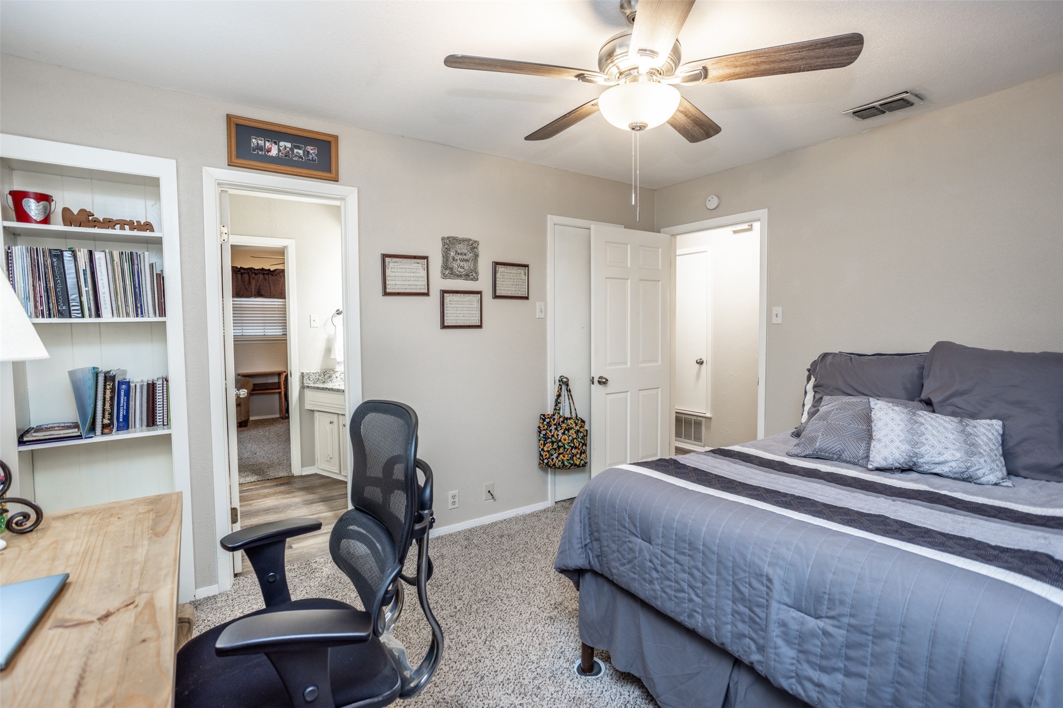 2002 Everglade Drive Gainesville TX 76240