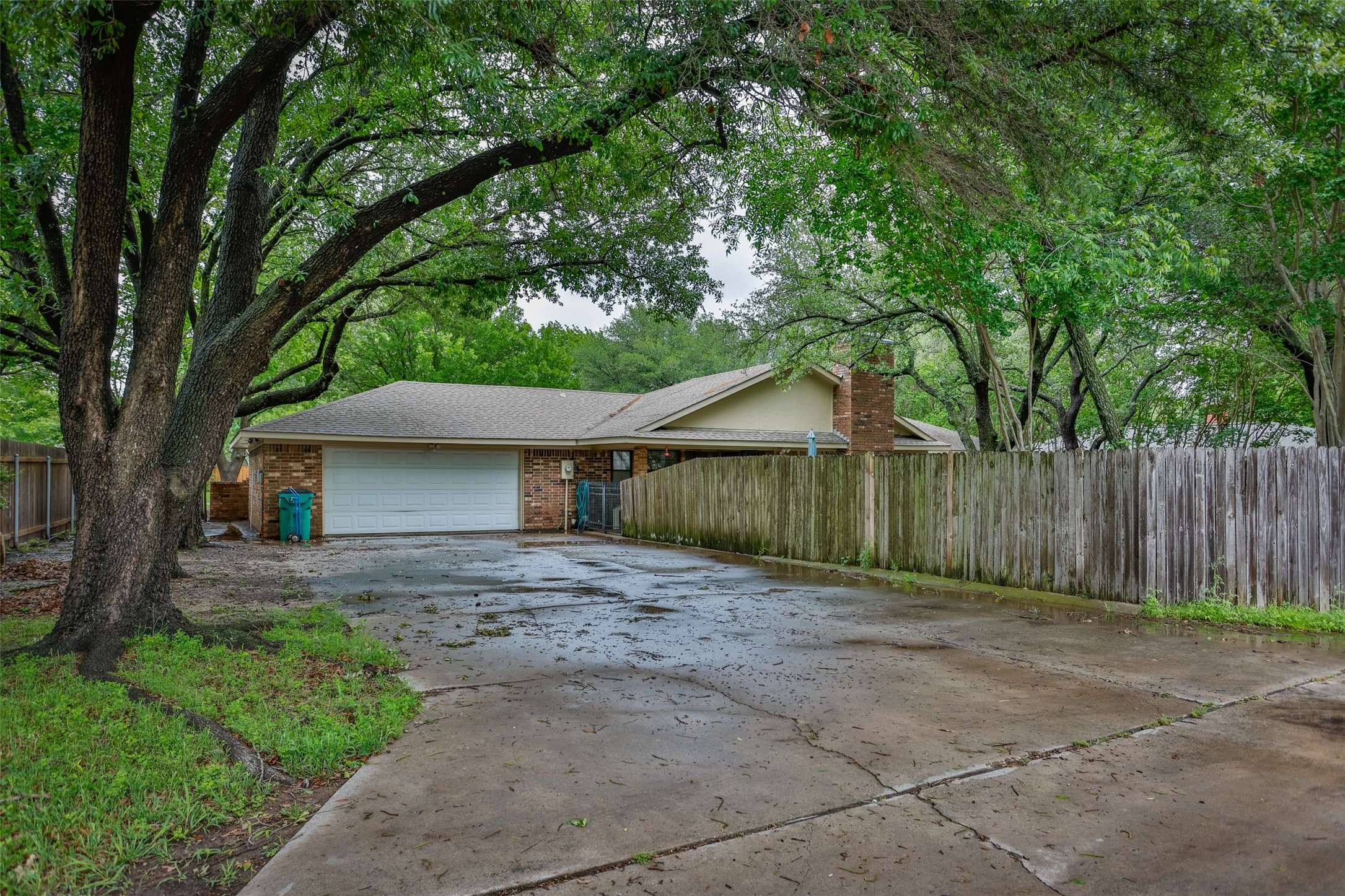 2002 Everglade Drive Gainesville TX 76240