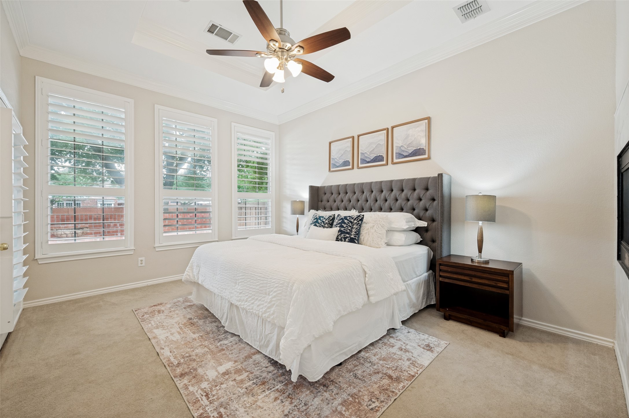 306 Heatherwood Drive Irving TX 75063