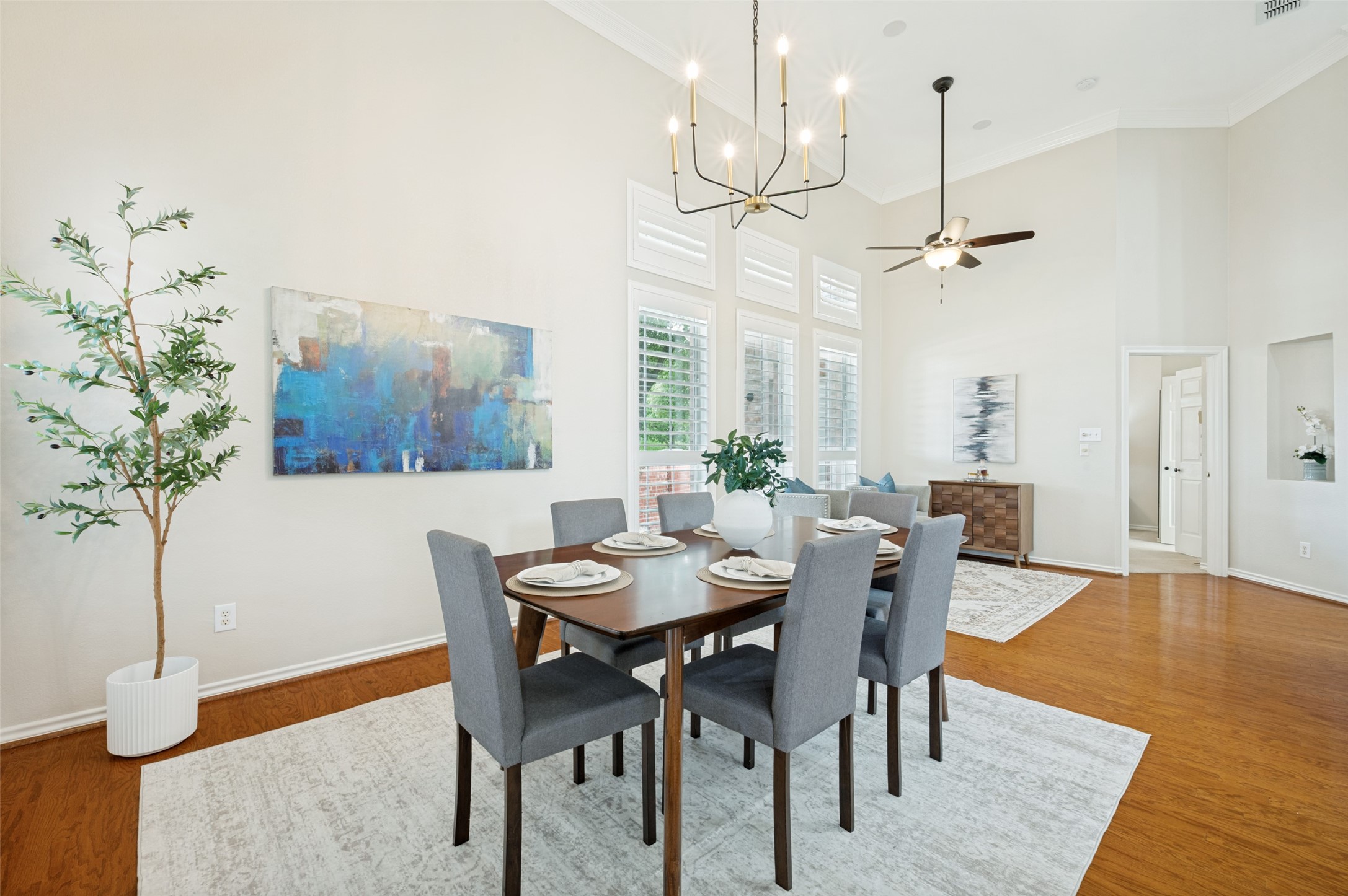 306 Heatherwood Drive Irving TX 75063