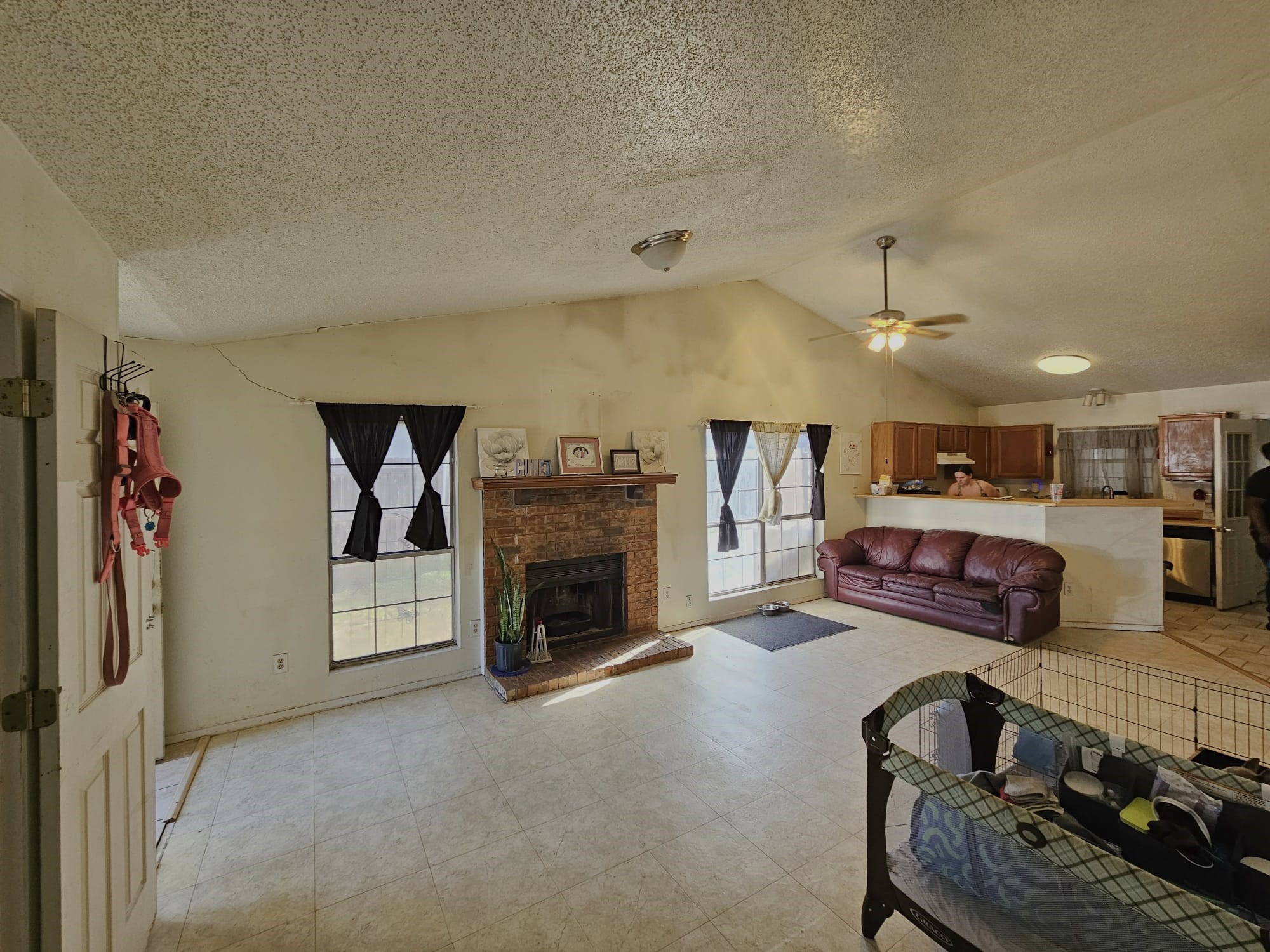 817 Colchester Drive Mesquite TX 75149
