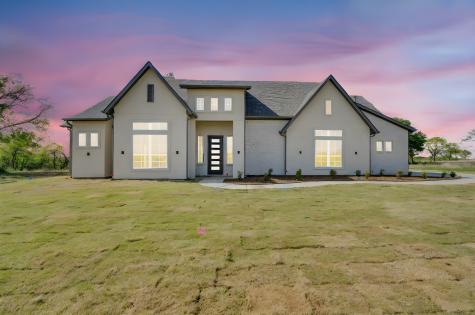 111 Barefoot Bay Boulevard Corsicana TX 75109