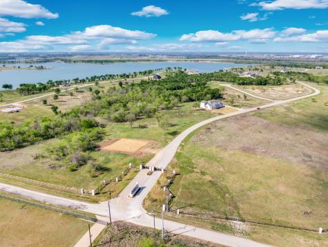 111 Barefoot Bay Boulevard Corsicana TX 75109