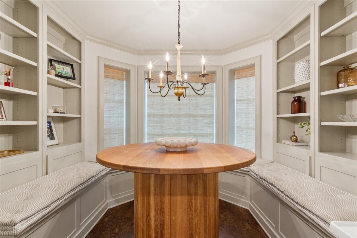 402 Shadow Mountain Drive Woodway TX 76712