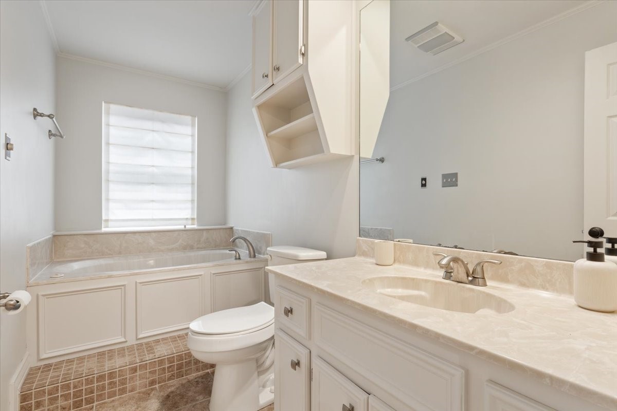 402 Shadow Mountain Drive Woodway TX 76712
