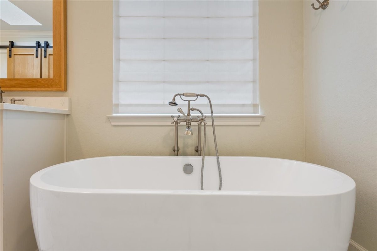 402 Shadow Mountain Drive Woodway TX 76712