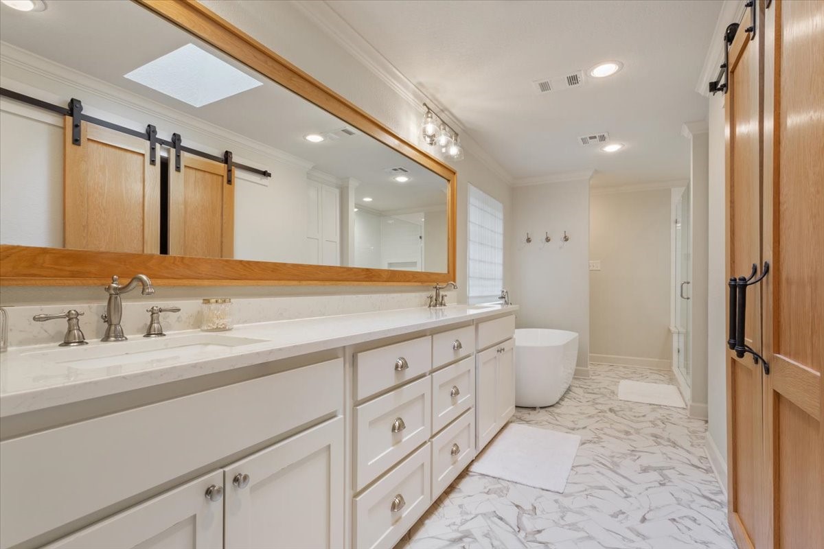 402 Shadow Mountain Drive Woodway TX 76712