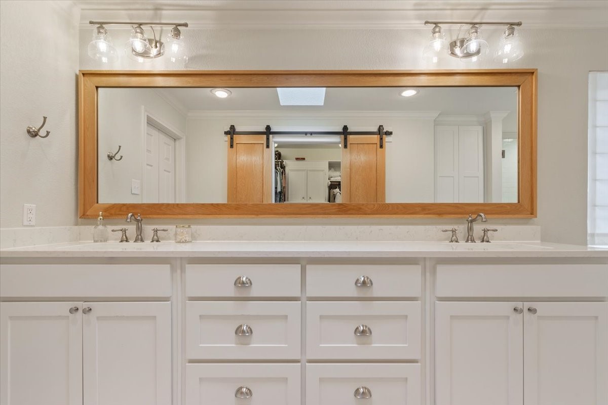 402 Shadow Mountain Drive Woodway TX 76712