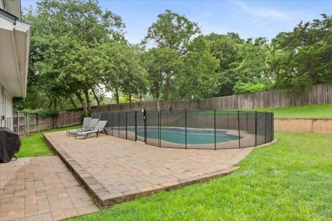402 Shadow Mountain Drive Woodway TX 76712