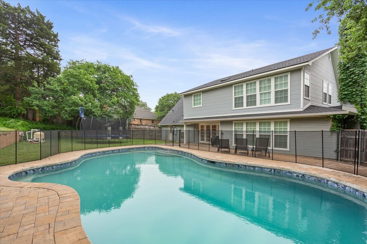 402 Shadow Mountain Drive Woodway TX 76712
