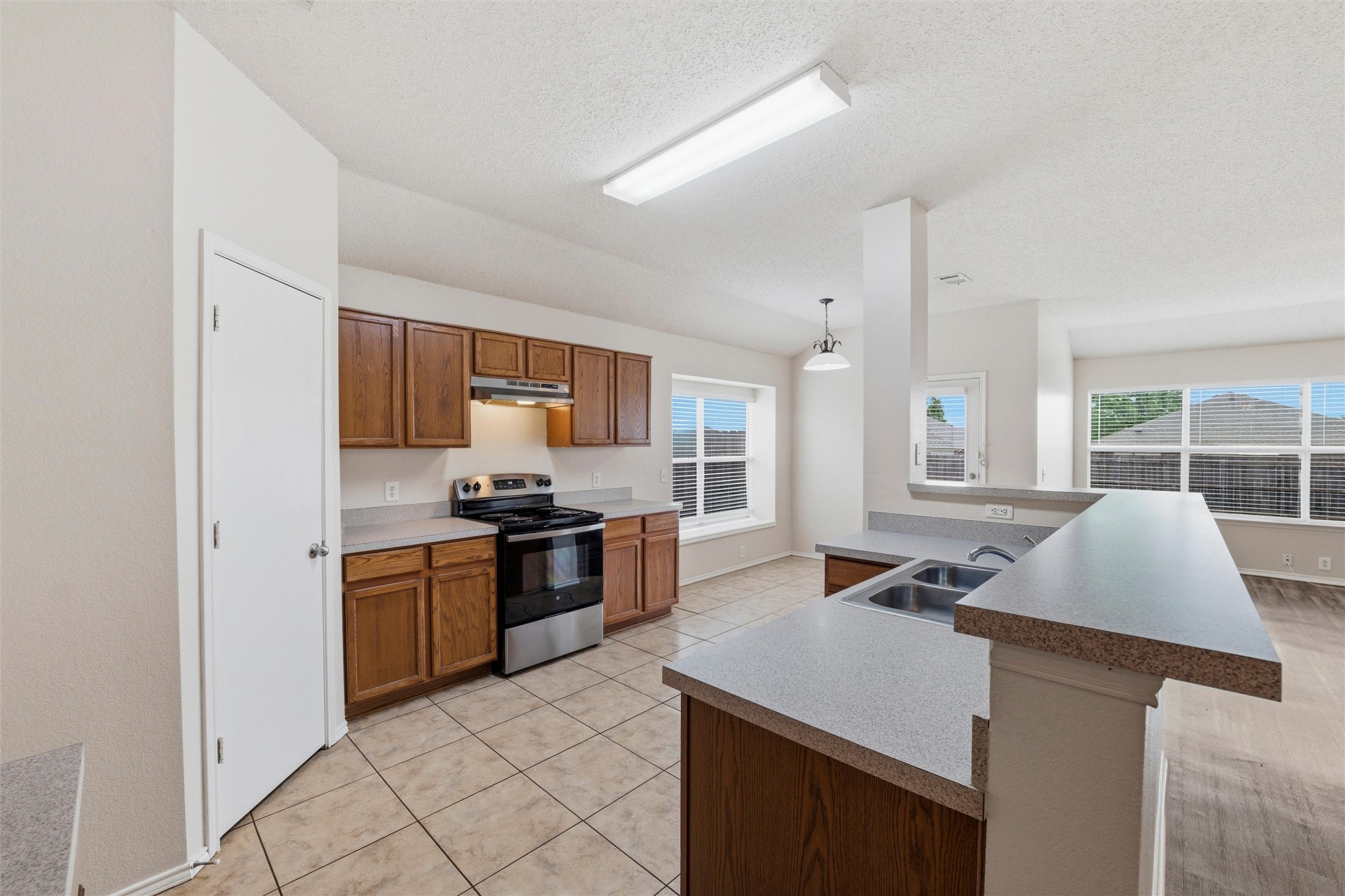 1516 Shady Shores Drive Glenn Heights TX 75154