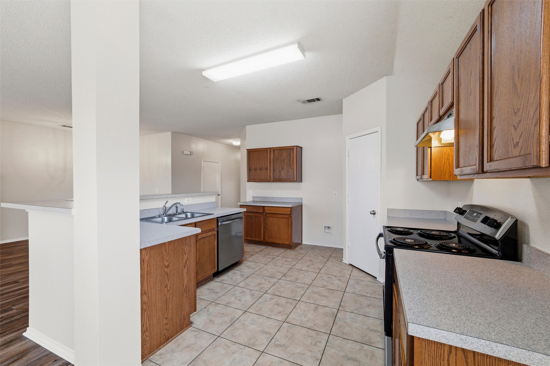 1516 Shady Shores Drive Glenn Heights TX 75154