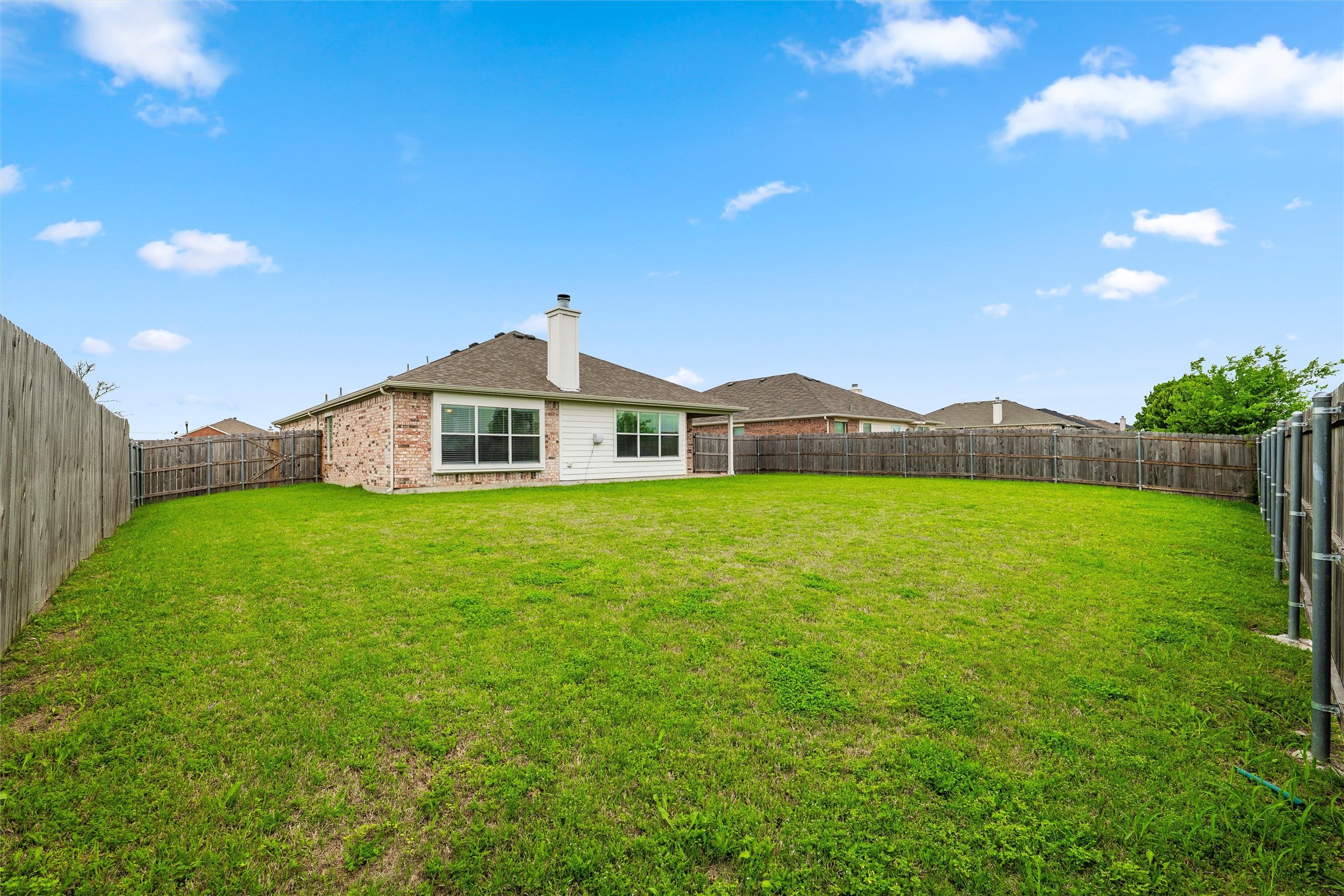 1516 Shady Shores Drive Glenn Heights TX 75154