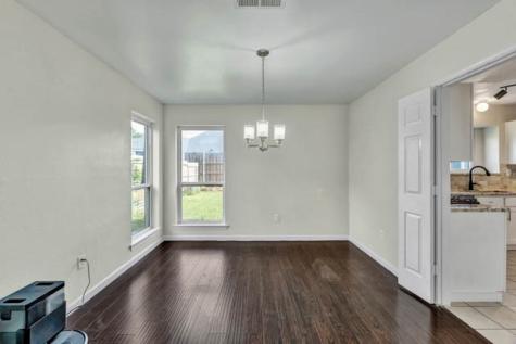 326 Baldwin Street Grand Prairie TX 75052