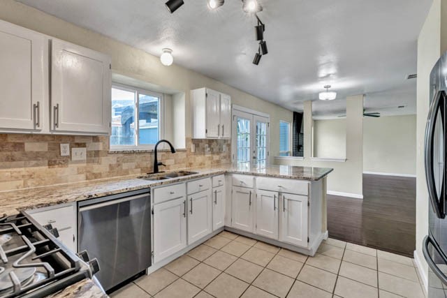 326 Baldwin Street Grand Prairie TX 75052