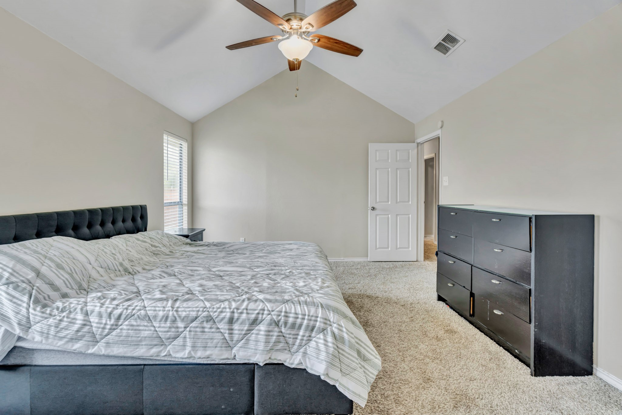 326 Baldwin Street Grand Prairie TX 75052