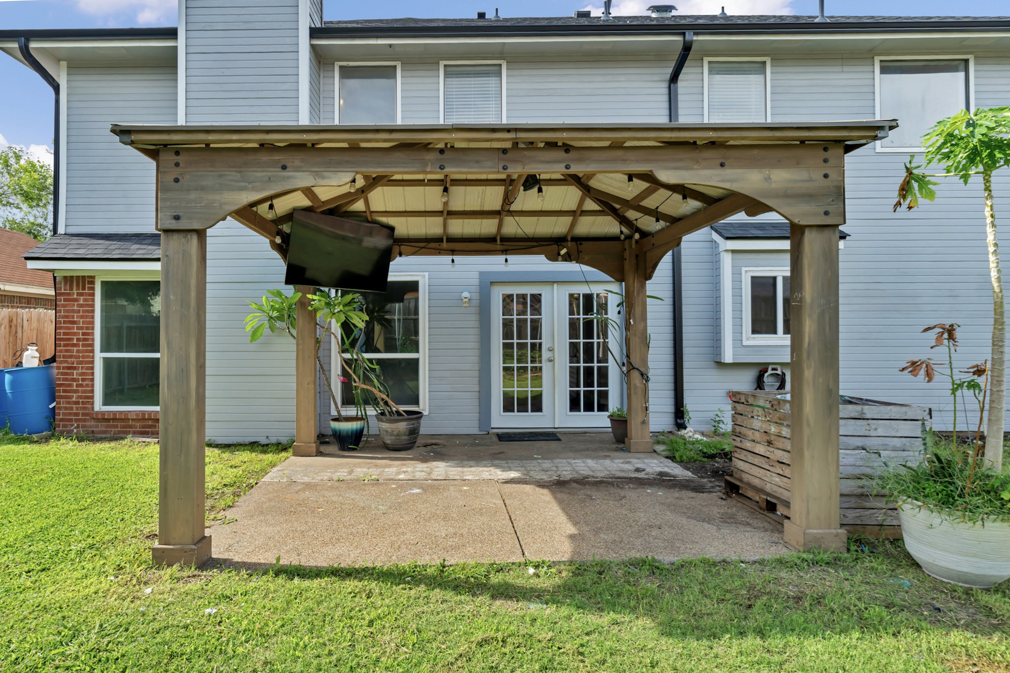 326 Baldwin Street Grand Prairie TX 75052