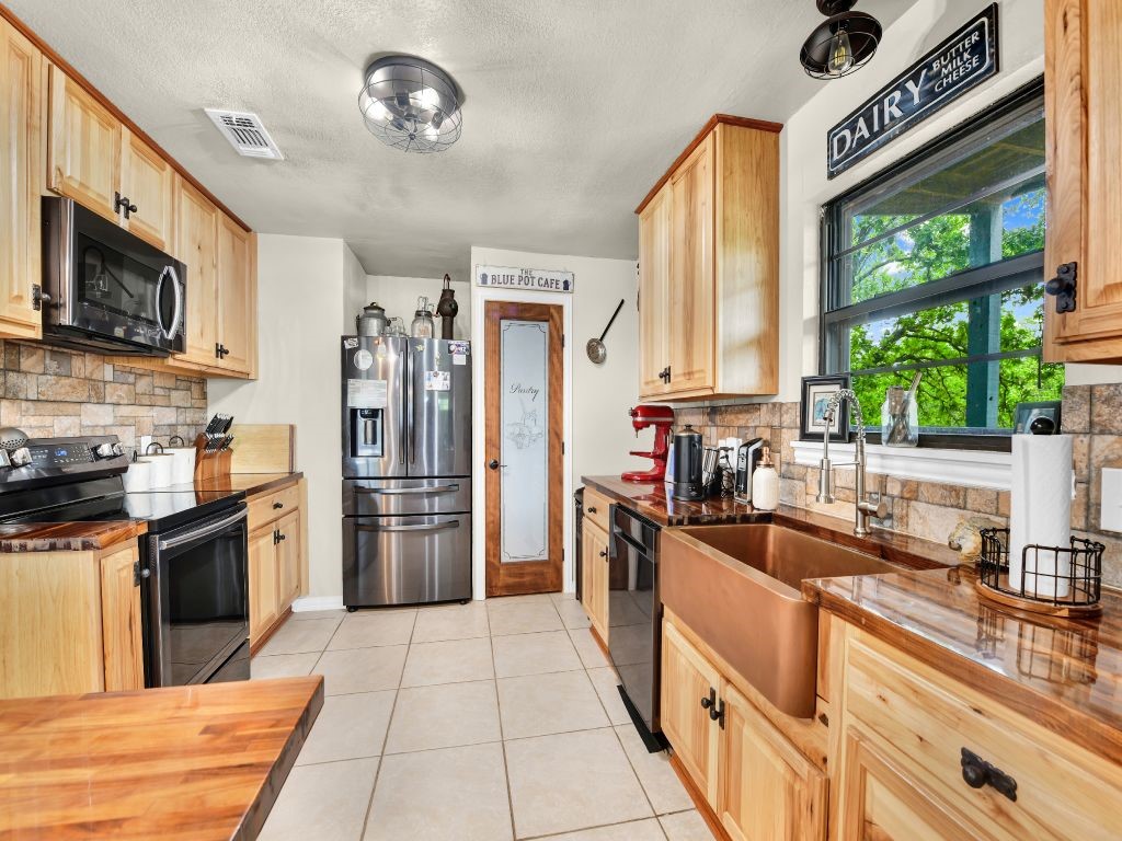 766 Deer Trail Gordon TX 76453