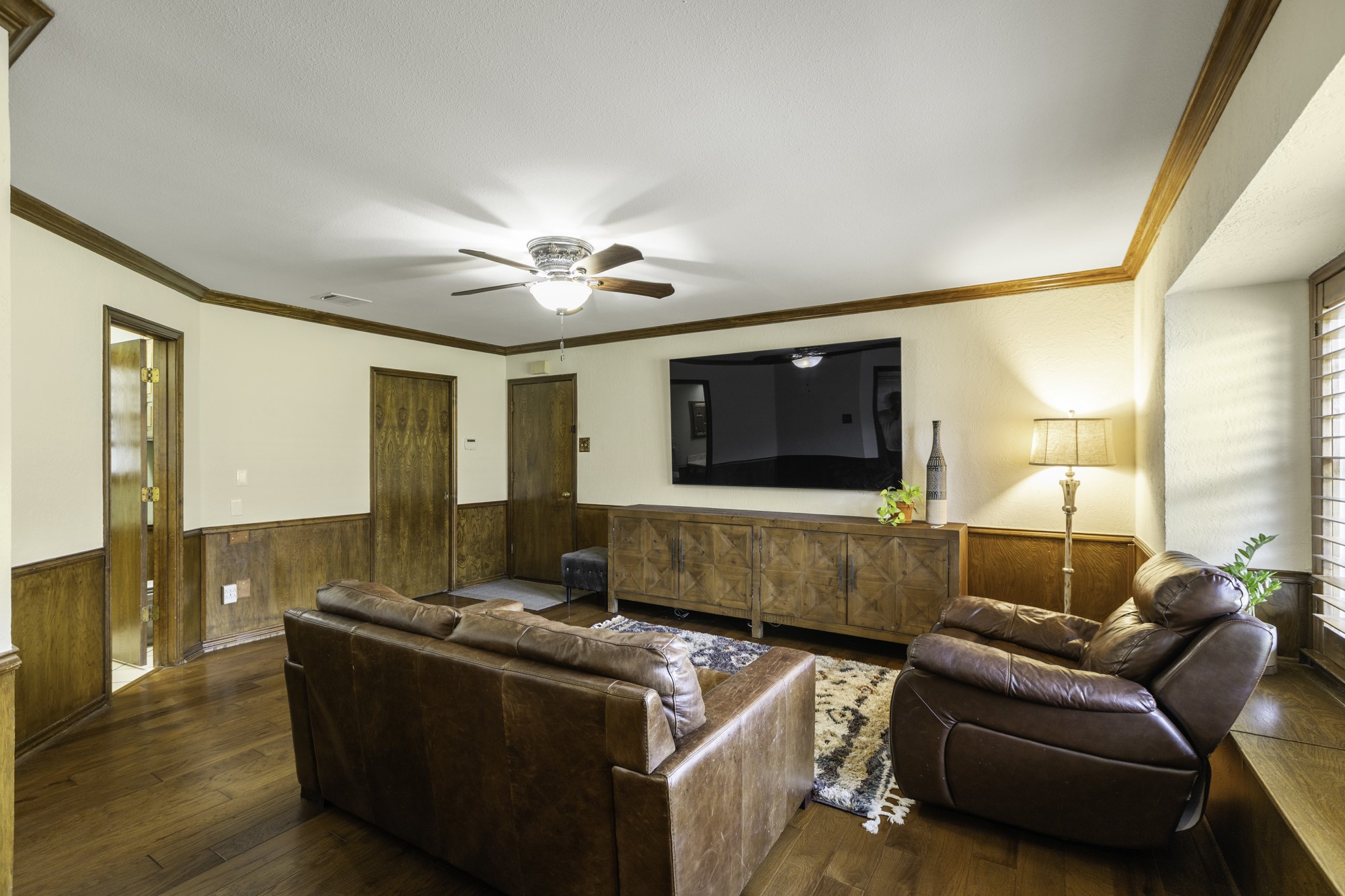 1222 Stonewall Street Garland TX 75043