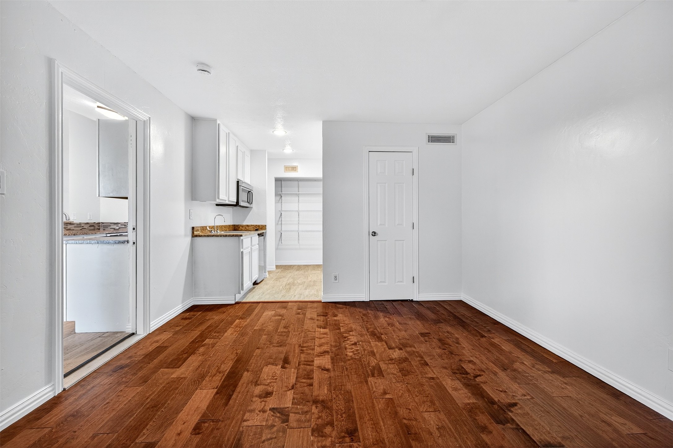 4421 Chapman Street The Colony TX 75056