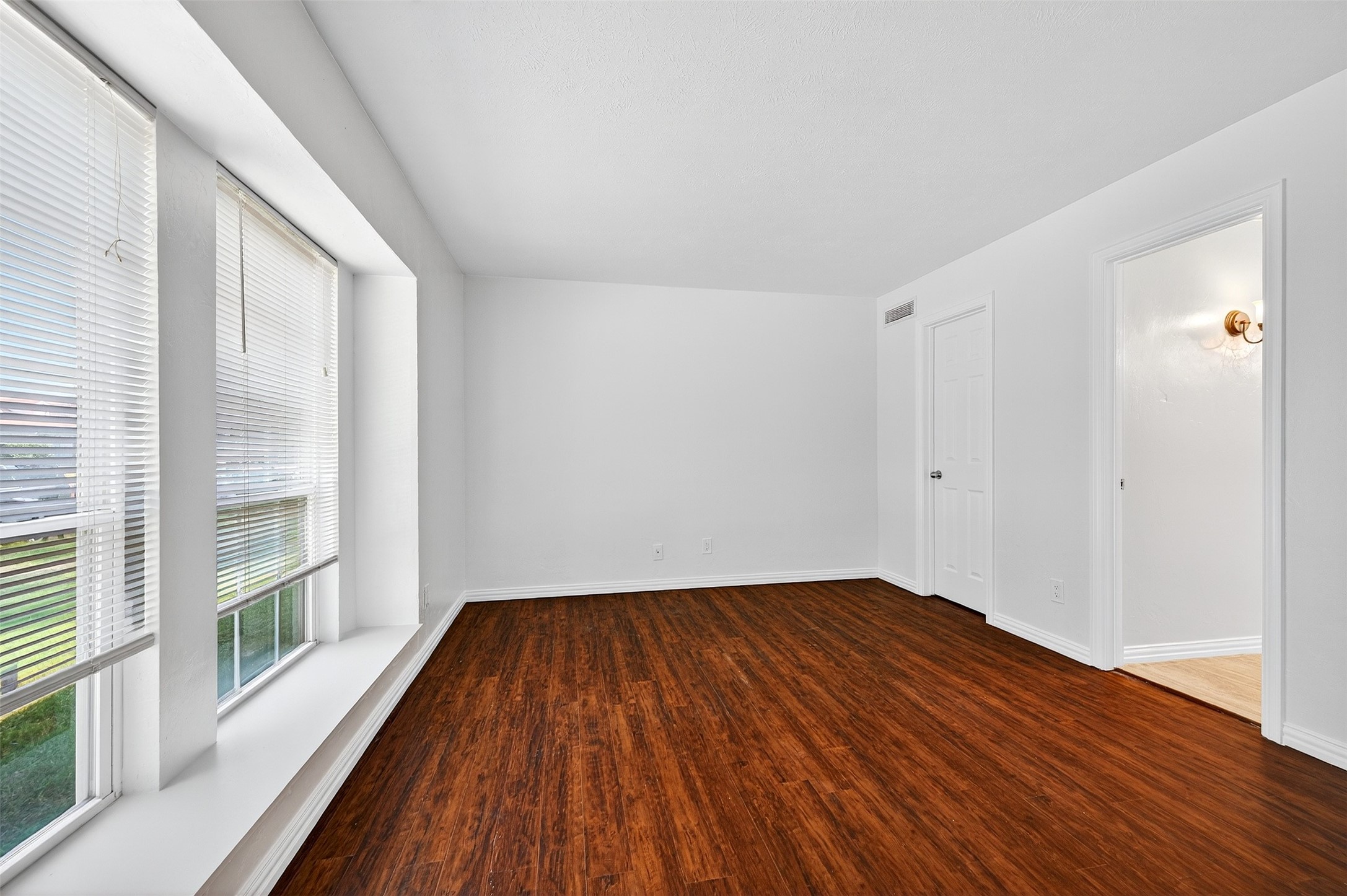 4421 Chapman Street The Colony TX 75056